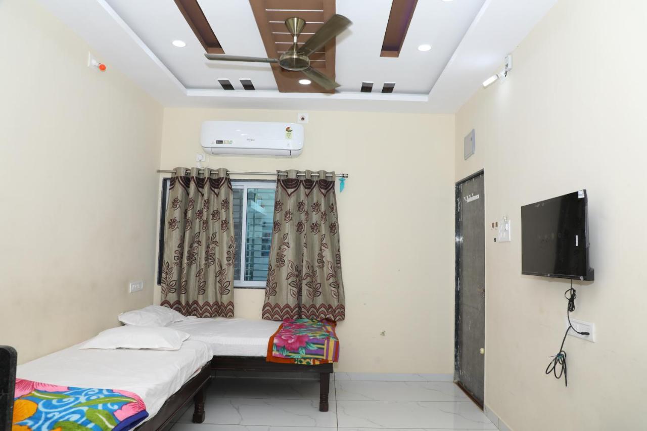 Aradhya Prime Home Stay Garudeshwar Екстериор снимка