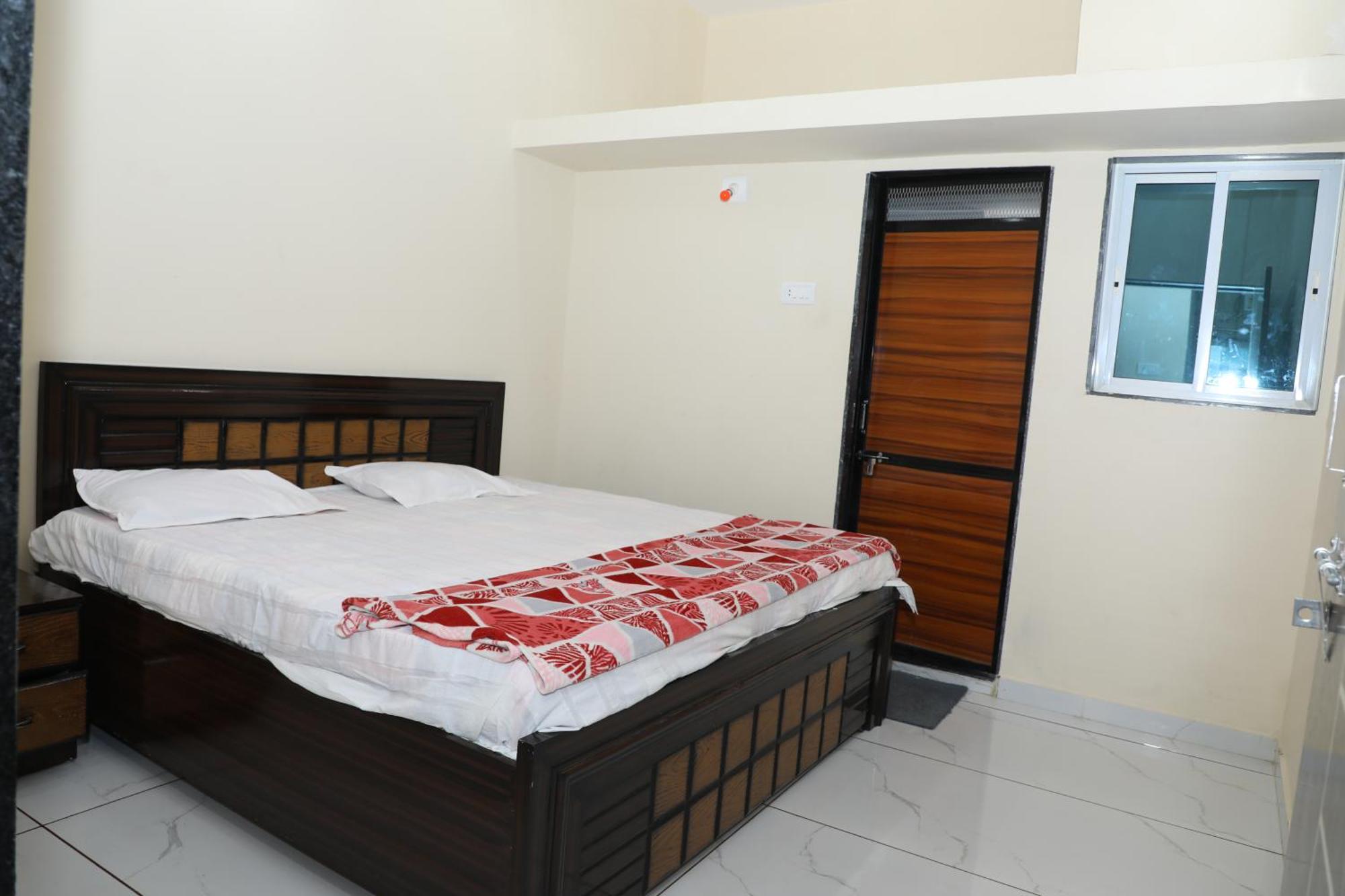 Aradhya Prime Home Stay Garudeshwar Екстериор снимка